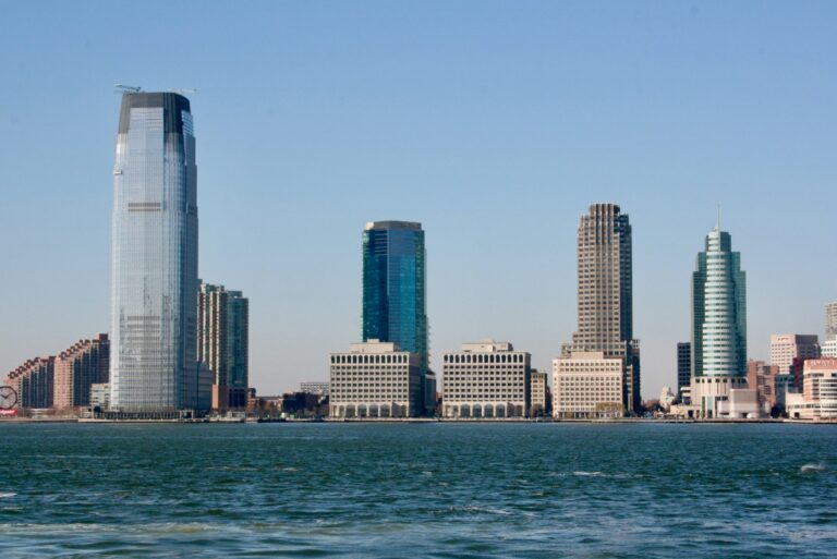 Goldman Sachs headquarters, representing the firm's global investment and alternative-credit business.